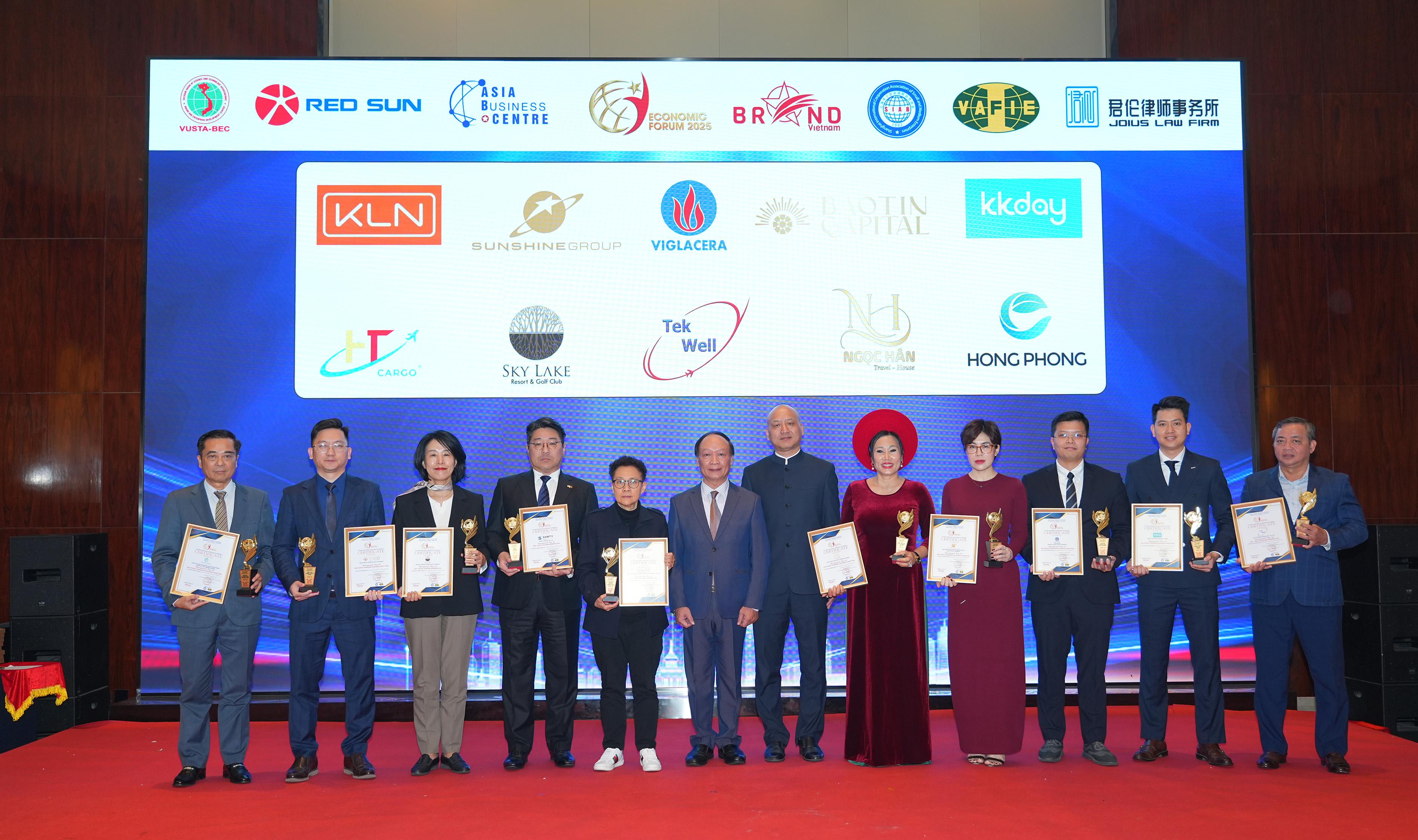 Doanh nghiệp Việt được vinh danh “Asia Pacific Award” 2025 tại Thượng Hải